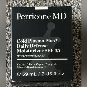 Perricone MD Cold Plasma Plus+ Daily Defense Moisturizer SPF 35 - Black